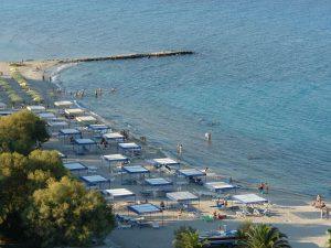 574ffb62cca2fdee46670f37 large