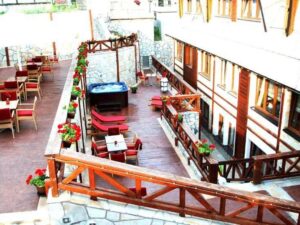 Apart and Spa Zoned 14
