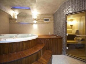 Apart and Spa Zoned 5