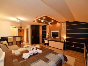 Apart and Spa Zoned 7