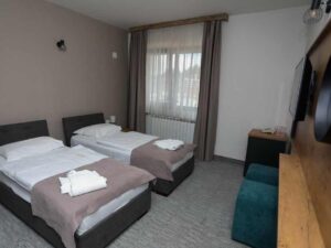 Hotel Board 12