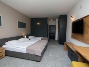 Hotel Board 20