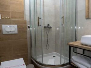 Hotel Board 24