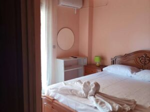 vana studios tasos 13 1