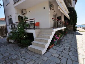 vila green garden 7 1